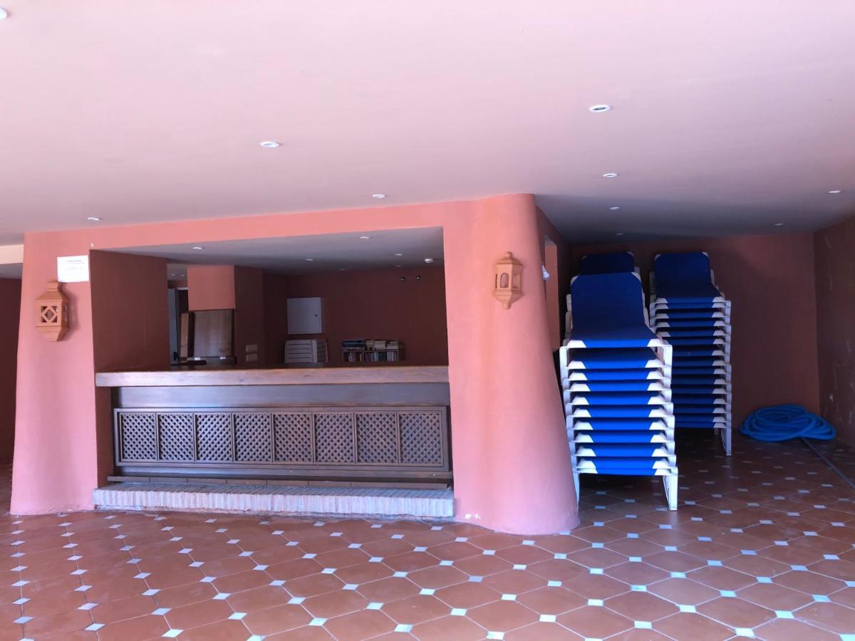 מארבלה Two-Room Apartment In Elviria Near The Beach With Parking מראה חיצוני תמונה