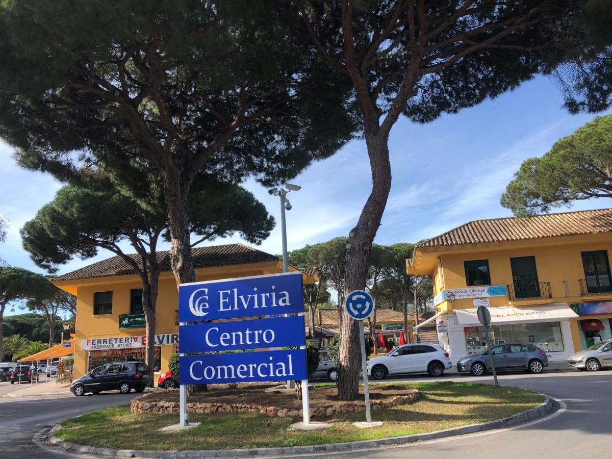 מארבלה Two-Room Apartment In Elviria Near The Beach With Parking מראה חיצוני תמונה