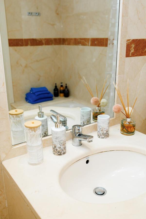 מארבלה Two-Room Apartment In Elviria Near The Beach With Parking מראה חיצוני תמונה