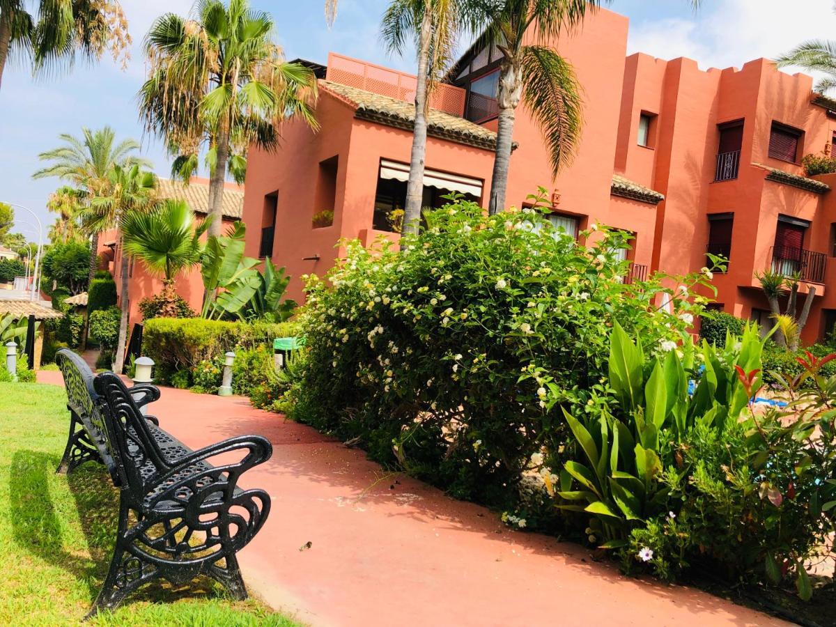 מארבלה Two-Room Apartment In Elviria Near The Beach With Parking מראה חיצוני תמונה
